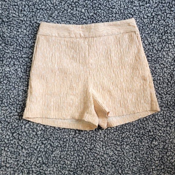 SOLD Express Chic Pink High Waist Shorts 💓 - Picture 1 of 5